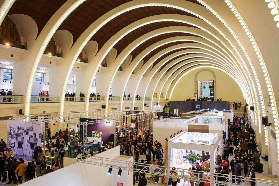 خبرنگاران کرونا برگزاری بزرگترین نمایشگاه تجاری چین را به تعویق انداخت